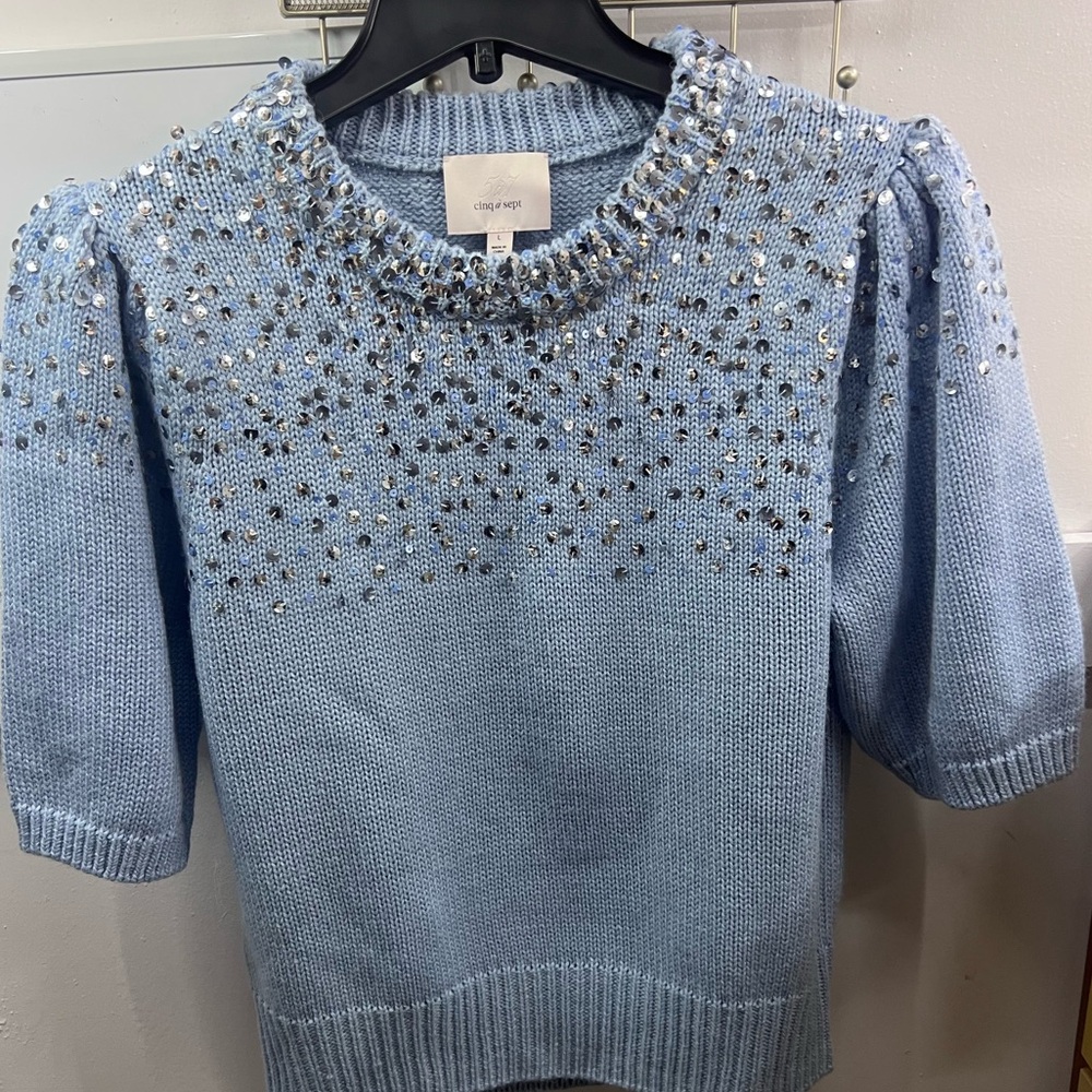 NWOT cinc á sept blue wool sweater w/ sequins sz L